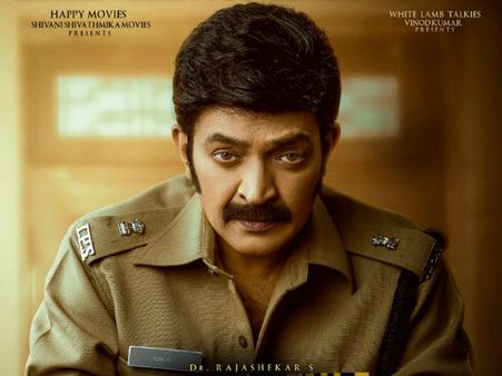 ఆ డైరెక్టర్‌కు అలాంటి కంపెనీ.. అంతా బిజినెస్ లెక్కలే.. జీవిత