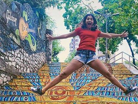 అమ్మో! పూజా హెగ్డేలో ఇలాంటి కళలు కూడా ఉన్నాయా?