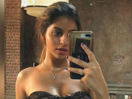 ఇంటర్నెట్‌లో సూపర్‌స్టార్ కూతురు వీడియో.. హాట్ టాపిక్‌గా బేబీ వ్యవహారం!