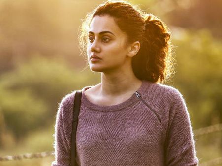 ఇంత హైప్ ఎక్కడిది..? తాప్సి గేమ్ ఓవర్..