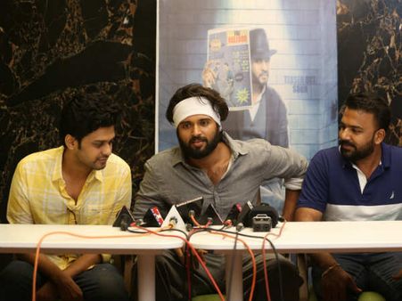 ఇండస్ట్రీలో మ‌రొక‌డు లేడు.. విజ‌య్ దేవ‌ర‌కొండ షాకింగ్ కామెంట్