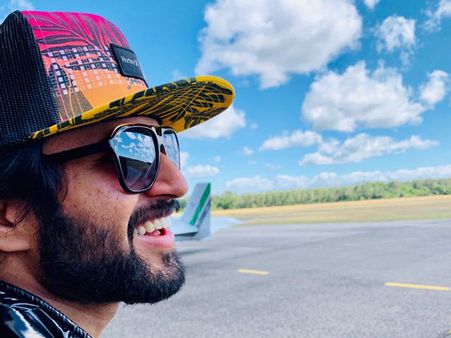 ఫ్రాన్స్‌లో మొదలుపెట్టిన విజ‌య్ దేవ‌ర‌కొండ.. ఏకంగా ముగ్గురు హీరోయిన్లతో కలిసి..