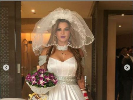 ఎన్ఆర్ఐతో రాఖీ సావంత్ పెళ్లి అంటూ రూమర్స్... అసలు నిజం ఇదే!