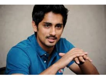 తప్పు నీదు కాదు రాయుడు.. ఎన్ని కష్టాలు పడ్డాడో.. సిద్ధార్థ్ ఫైర్