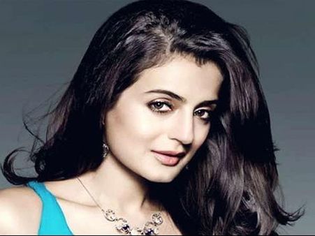 పవన్ కల్యాణ్ హీరోయిన్‌కు అరెస్ట్ ఉచ్చు.. ఏం జరిగిందంటే!