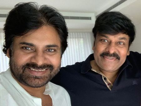 చిరంజీవితో పవన్ కల్యాణ్.. రూమర్లకు చెక్‌పెట్టిన నాదెండ్ల