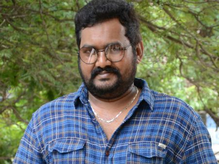 చిన్నతనంలోనే నాన్న మరణం.. అందుకే ఓ బేబీ అమ్మకు అంకితం.. లక్ష్మీ భూపాల