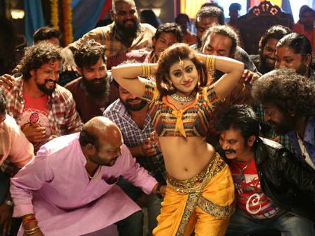 యంగ్ హీరోయిన్‌తో కమెడియన్ల ఆటా పాట.. రఘుబాబు, ఫిష్ వెంకట్ జోష్‌తో