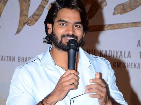 RX100 హీరో అని మాత్రమే తెలుసు.. నాకింత సీన్ లేదు..కార్తికేయ