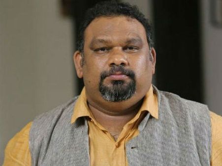 70 రోజులు సెక్స్ లేకుండా ఉంటావా అని అడిగారు.. అమ్మాయిలను అడిగితే తప్పేంటి.. కత్తి మహేశ్