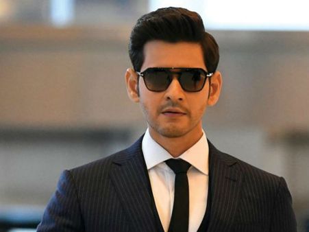 సరిలేరు నీకెవ్వరు: మహేష్ సింగిల్ లుక్, ప్రయోగాలు చేయడం లేదు