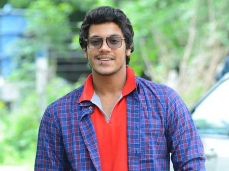 నాన్నకోరిక తీరింది, ఆయన బతికి ఉన్నప్పుడు.. స్వర్గీయ శ్రీహరిని తలుచుకొని హీరో మేఘాంశ్ ఎమోషనల్