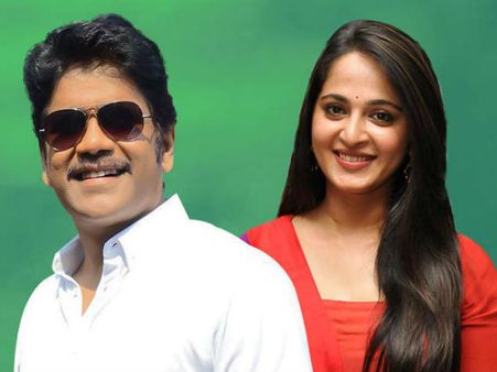 అనుష్క పై మనసుపడ్డ నాగార్జున.. మరోసారి క్రేజీ కాంబో రిపీట్!