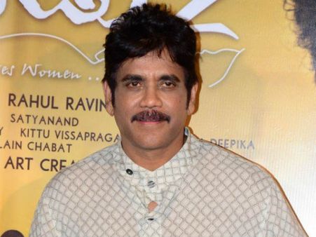 లిప్‌లాక్ ముద్దు సీన్లు చేయడంలో ఆరితేరిపోయా: రిపోర్టర్‌కు నాగార్జున పంచ్