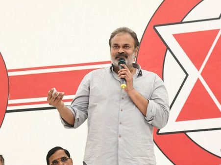 దూకడానికైనా, మునిగిపోవడానికైనా సిద్ధం: నాగబాబు స్పీచ్‌తో అభిమానుల్లో గూస్ బంప్స్!