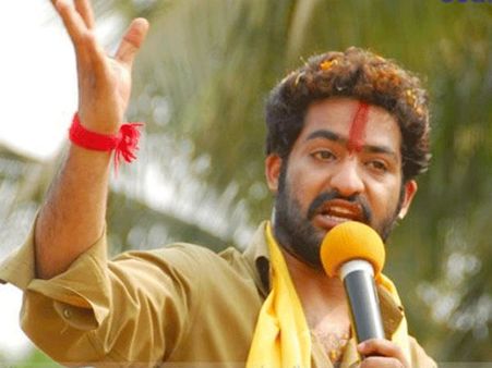 ఎన్టీఆర్‌కి వైసీపీ వల..! తెరవెనుక జరుగుతున్నదేంటి..?