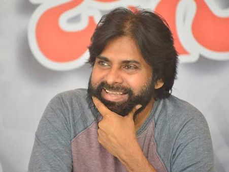‘మీరు ఏమైనా రాసుకోండి, పవన్ కళ్యాణ్ నా దేవుడు’