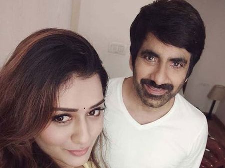 రవితేజతో ఫొటో షేర్ చేసిన పాయల్.. రహస్యం బయటపడిపోయినట్లేనా.!