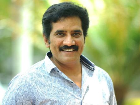 అల్లు అర్జున్, త్రివిక్రమ్ మూవీ నుంచి రావు రమేష్ తప్పుకున్నారా?