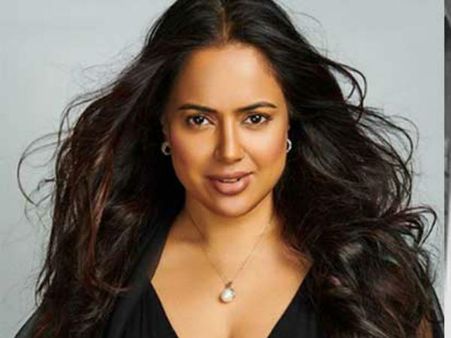 తన బిడ్డ గురించి సమీరా రెడ్డి నోట ఊహించని వ్యాఖ్య, నెటిజన్ల విమర్శలు!