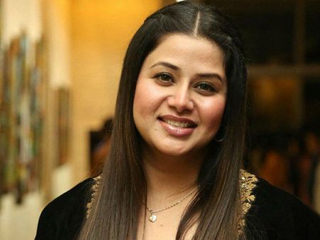 విజయశాంతి ఒక్కరే కాదు ఇంకొక్కరు కూడా.. మహేష్ 26 ఇంట్రెస్టింగ్ అప్‌డేట్