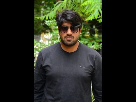 KS 100 రొమాంటిక్ సినిమా.. దాని అర్థం ఏమిటంటే.. డైరెక్టర్ షేర్ క్లారిటీ