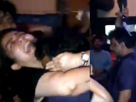 బీరుతో వర్మ రచ్చ.. ఇద్దరు హీరోయిన్లపై పోసి.. పిచ్చోడిని చేసిందంటూ ట్వీట్