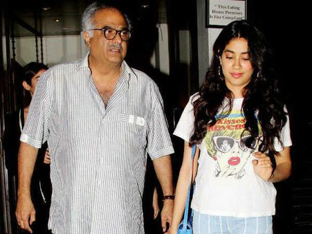 జాన్వీపై వెల్లువెత్తుతున్న రూమర్స్.. క్లారిటీ ఇచ్చిన బోనీ కపూర్