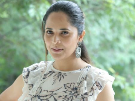 నా వయసు అడ్డుపడటం లేదు.. ఆ పాత్రకైనా రెడీ.. అనసూయ