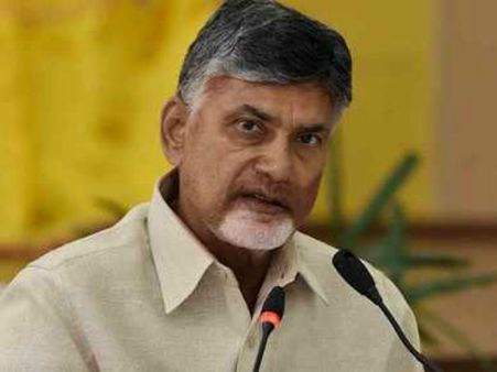 సినిమా పేర్లతో చంద్రబాబుపై సెన్సేషనల్ కామెంట్స్ చేసిన బడా నిర్మాత