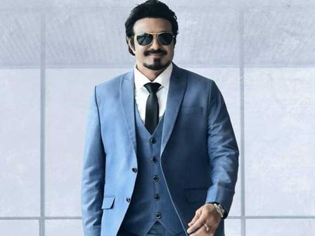 మరో ఫొటో వచ్చేసింది.. స్టైలిష్ లుక్‌లో బాలకృష్ణ.. బయటికొచ్చిన ఇంట్రెస్టింగ్ న్యూస్