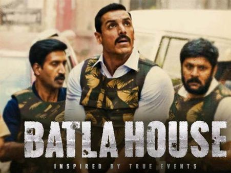 50 కోట్లు కొల్లగొట్టిన బాట్లా హౌస్.. ట్రేడ్ వర్గాలకు షాకిచ్చేలా జాన్ అబ్రహం