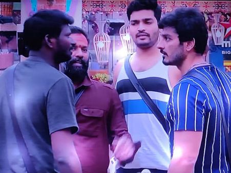 బిగ్‌బాస్‌లో జగడం.. నన్ను అలా అంటే ఒక్కొక్కడిది పగులగొడుతా.. మహేష్ విట్ట వార్నింగ్