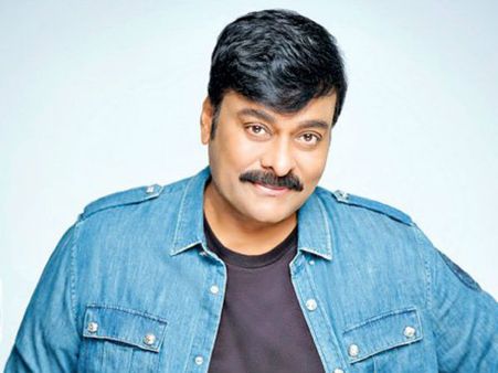 చిరంజీవి పుట్టినరోజు వేడుకలో ‘జై జనసేన’ అన్న జబర్ధస్త్ కమెడియన్.. దద్దరిల్లిన ఆడిటోరియం