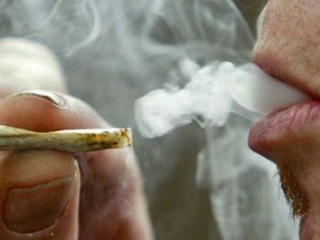 తెరపైకి మళ్లీ ‘డ్రగ్స్’కలకలం: నేనేమైనా వెధవనా? ఎమ్మెల్యేకు వార్నింగ్