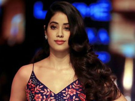 జాహ్నవితో జతకడుతున్న ఎంసీఏ విలన్.. భలే ఛాన్స్ కొట్టేశాడే..