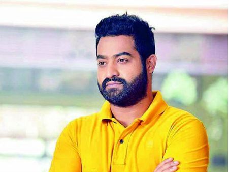 ఇంకా ఎన్టీఆర్ ఖాతాలోనే అరుదైన రికార్డ్.. ఈ ఘనత సాధించిన తొలి తెలుగు హీరోగా ఘనత