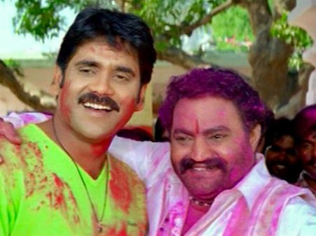 నాగార్జునకు స్పెషల్‌గా.. హరికృష్ణకు బాధగా.. హాట్ టాపిక్ అయిన చంద్రబాబు ట్వీట్స్