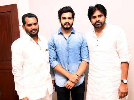 చిన్న మూవీకి పవన్ కల్యాణ్ ప్రోత్సాహం.. చిత్ర యూనిట్‌కు పవర్‌స్టార్ విషెస్