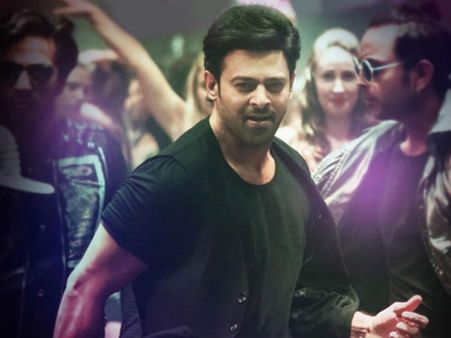 వెళ్ళండి.. వెళ్లి మీరే చూడండి.. సాహూపై మంచు మనోజ్ రియాక్షన్