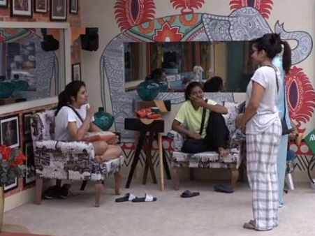 శ్రీముఖి, శివజ్యోతి దాదాగిరి.. వితికతో గుంజీలు.. పునర్నవిని సన్నీలియోన్‌ అంటూ!