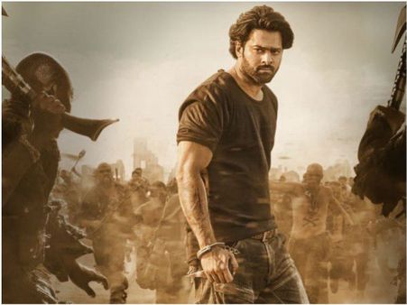 సాహో టార్చర్ అంటూ ఫేక్ రివ్యూ.. ఎర్రి పుష్ఫం అంటూ క్రిటిక్‌పై నెటిజన్ల దాడి