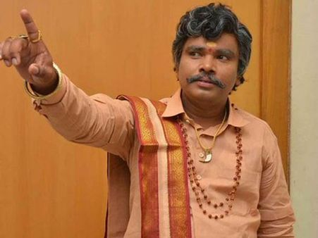 మెగా ఫ్యామిలీకి పాదాభివందనం... విజయోత్సాహంలో సంపూర్ణేష్ బాబు!