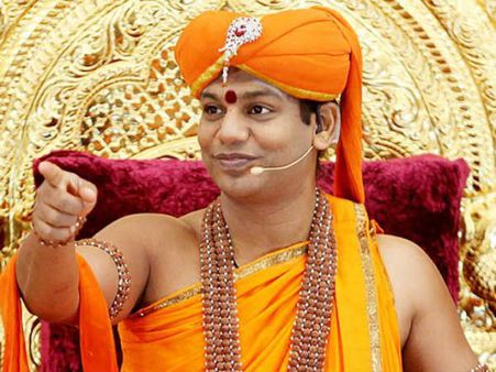 శృంగారతారతో నిత్యానంద స్వామి.. లీగల్‌ నోటీసులతో సరికొత్త కాంట్రవర్సీ!