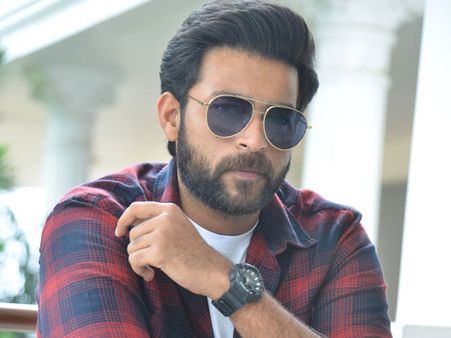 అక్కడ కూడా రికార్డులు బద్దలు కొడుతున్న వరుణ్ తేజ్ సినిమా