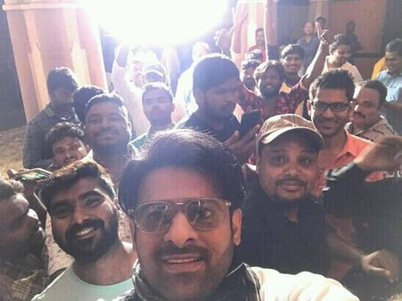 ‘సాహో’ నెగెటివ్ టాక్‌పై నిజాయితీగా స్పందించిన ప్రభాస్ డై హార్డ్ ఫ్యాన్