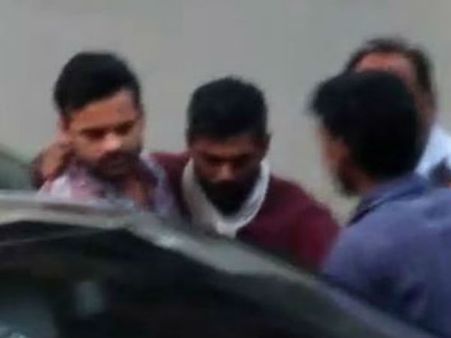 మ్యూజిక్ డైరెక్టర్‌కు ప్రమాదం.. కాపాడి రియల్ హీరో అనిపించుకున్న సాయి ధరమ్ తేజ్