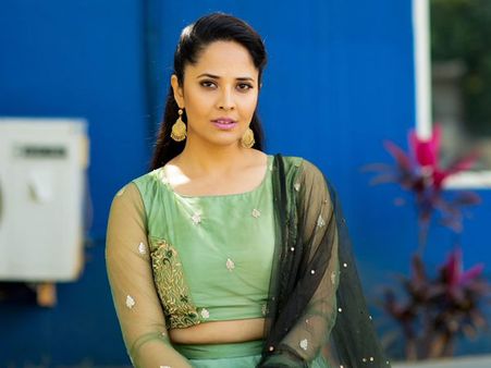 గతంలో రామ్ చరణ్‌.. ఇప్పుడు అల్లు అర్జున్‌! స్కెచ్ రెడీ.. సిద్దమైన అనసూయ