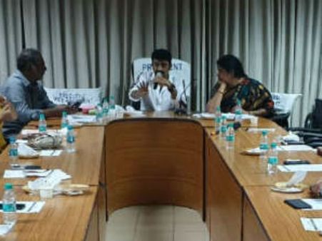 ‘మా’లో తీవ్ర లుకలకలు.. అధ్యక్షుడు వీకే నరేష్‌పై రాజశేఖర్ వర్గం తిరుగుబాటు?