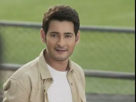 మళ్లీ పప్పులో కాలేసిన మహేష్ బాబు.. రెండోసారి కూడా క్రేజీగా ఆయనే!